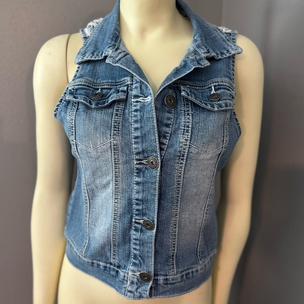 Denim Sleeveless Vest - Picture 3 of 13